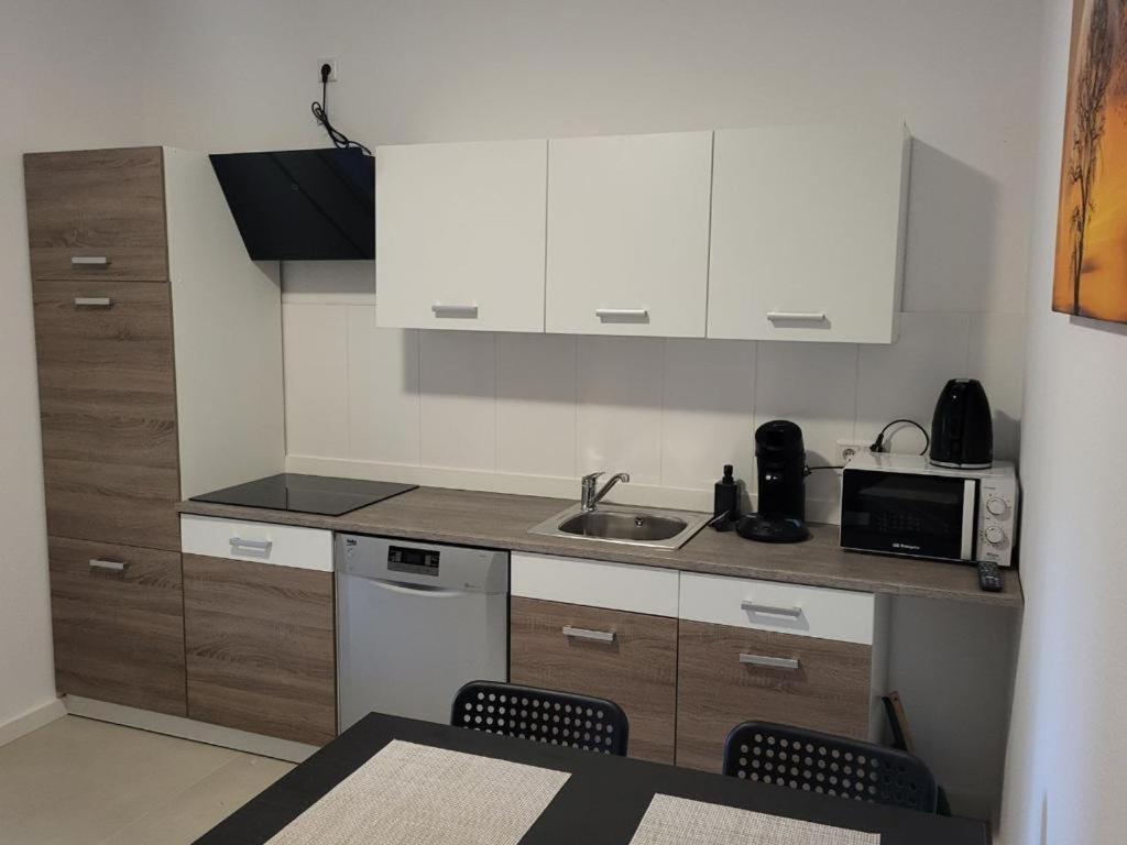 Monteurzimmer Mit Zwei Einzelnen Betten In Einer 3Zi Wohnung Mit Kuche Und Bad Osnabrueck Exterior photo